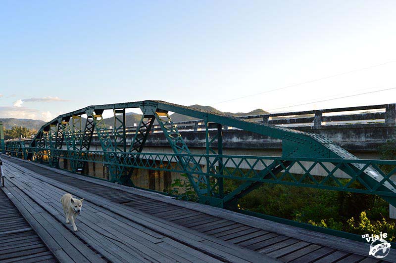 Paseo por el memorial bridge de Pai.