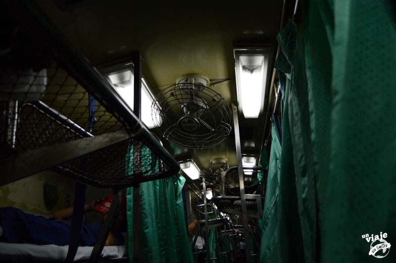 De Koh Tao a Bangkok en tren nocturno.