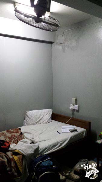 Hostal barato en Mandalay, Myanmar.