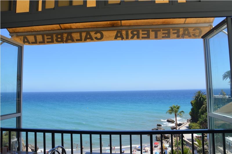 donde comer en Nerja, playa calahonda.