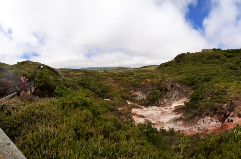 Fumarolas de Enxofre en Terceira, Islas Azores.