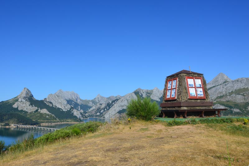 Mirador alto valcayo, en Riaño, León.