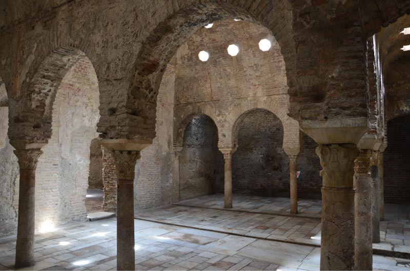 El bañuelo, los baños árabes mejor conservados en el Albaicin, Granada.