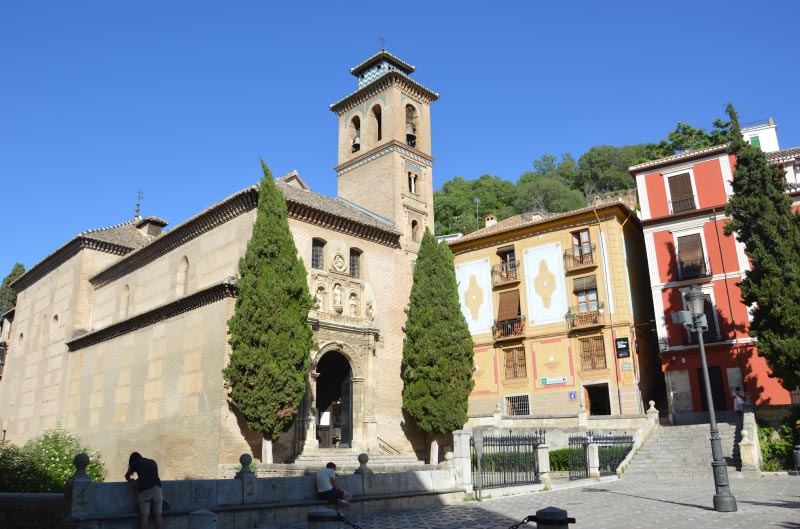 Iglesia de San Gil y Santa Ana, que ver en el Albaicin, Granada.