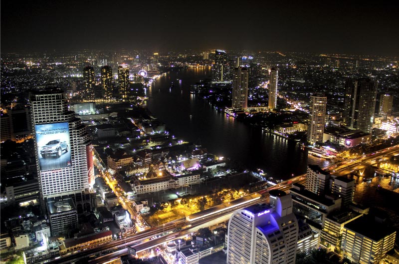 Lebua Tower Hotel Bangkok, vistas desde la terraza del río.