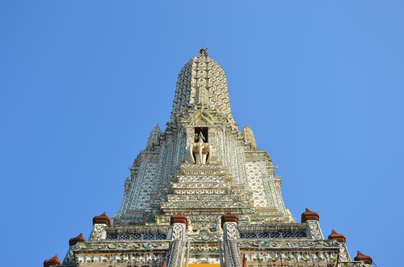 Indra y Erawan, esculturas del templo wat arun.
