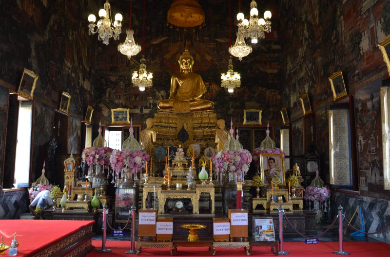 Sala de ordenación del Wat Arun