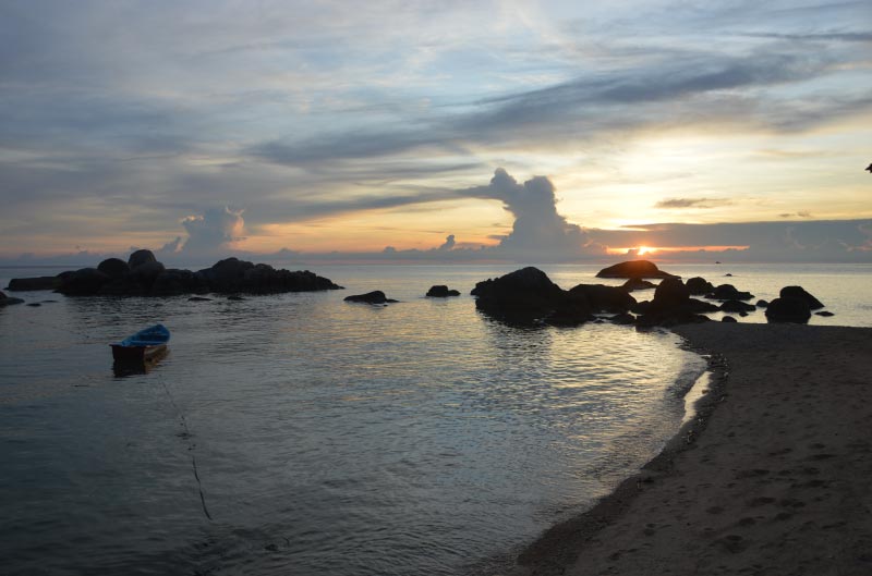 Banana rock, atardecer que ver en koh tao.