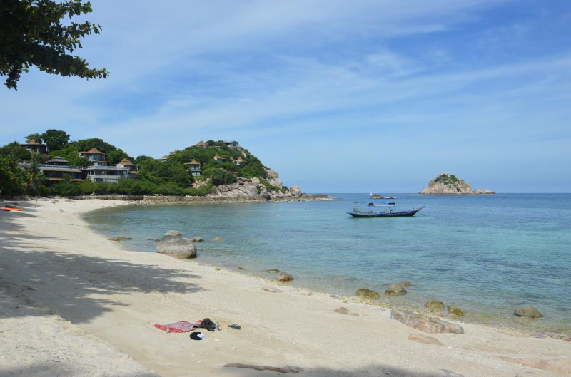 Playa de Haad Sai Daeng, en Koh Tao.